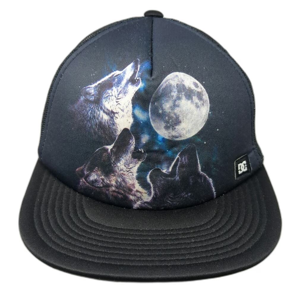 DC Shoes Trucker Hat Black One Size Three Wolves Moon Galaxy Mesh Snapback Art